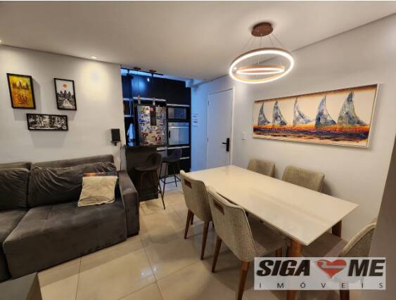 Apartamento à venda com 2 quartos, 56m² - Foto 2