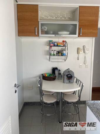 Apartamento para alugar com 3 quartos, 137m² - Foto 13