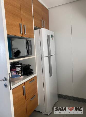 Apartamento para alugar com 3 quartos, 137m² - Foto 12