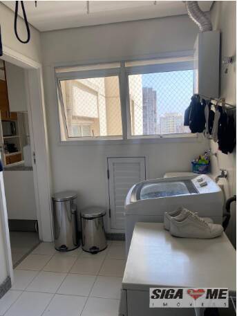 Apartamento para alugar com 3 quartos, 137m² - Foto 23