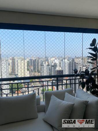 Apartamento para alugar com 3 quartos, 137m² - Foto 35