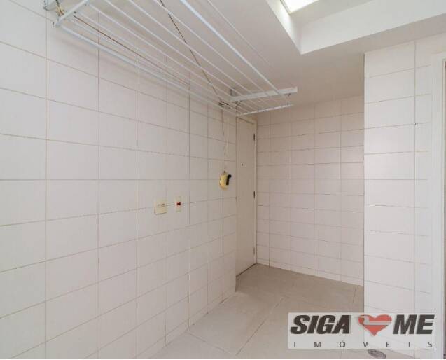 Apartamento à venda com 3 quartos, 136m² - Foto 19