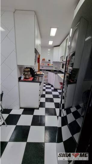 Apartamento à venda com 2 quartos, 100m² - Foto 13