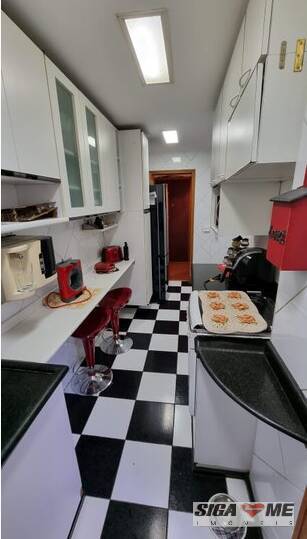 Apartamento à venda com 2 quartos, 100m² - Foto 17