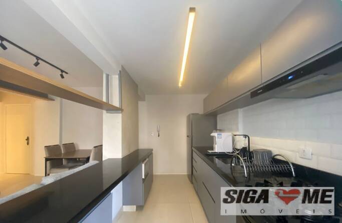 Apartamento à venda e aluguel com 2 quartos, 64m² - Foto 9