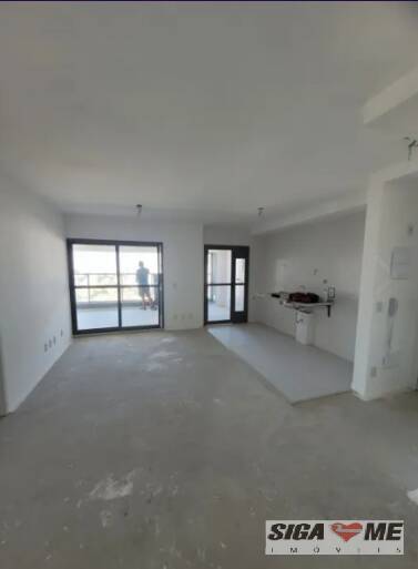 Apartamento à venda com 3 quartos, 105m² - Foto 1