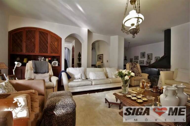 Casa à venda e aluguel com 6 quartos, 600m² - Foto 5