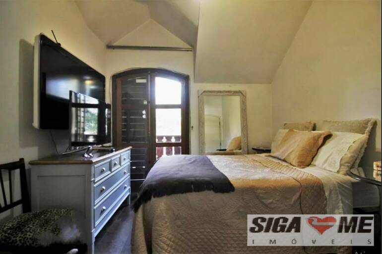 Casa à venda e aluguel com 6 quartos, 600m² - Foto 18