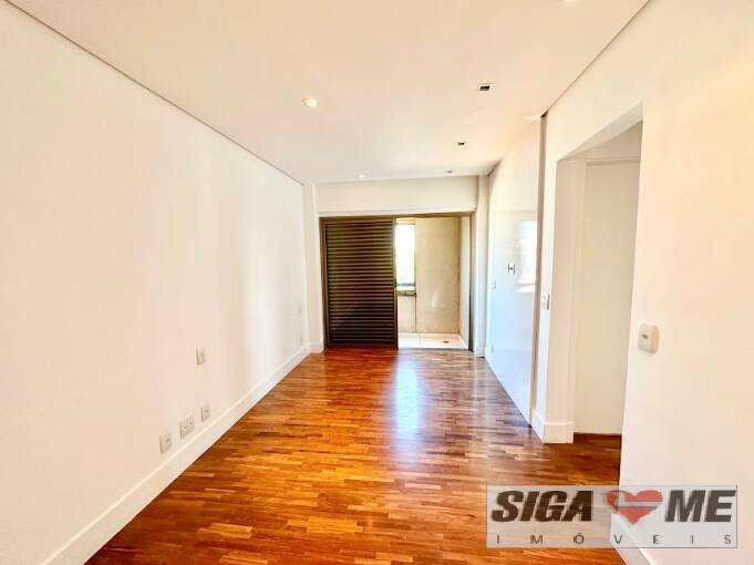 Apartamento à venda com 3 quartos, 223m² - Foto 31