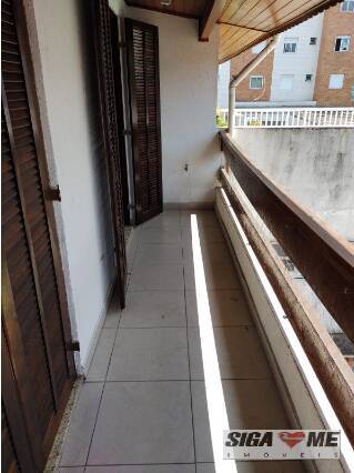 Casa à venda e aluguel com 5 quartos, 190m² - Foto 18