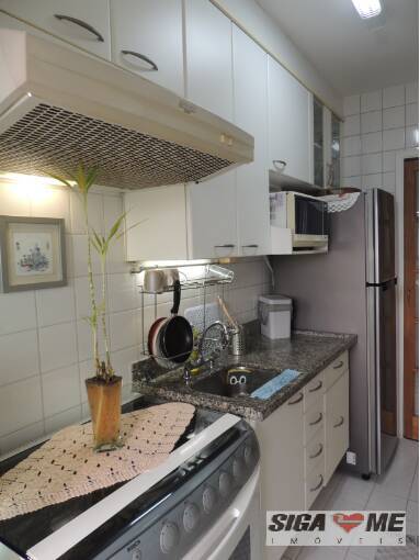 Apartamento à venda com 3 quartos, 75m² - Foto 6