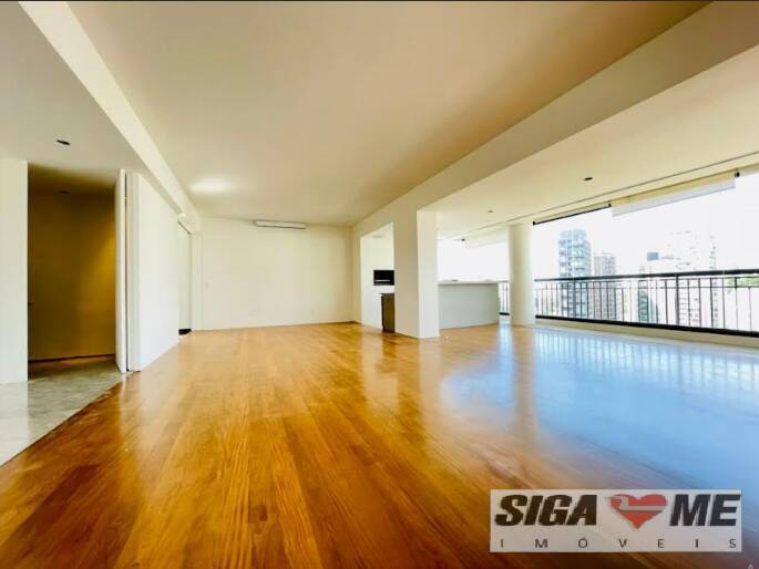 Apartamento à venda e aluguel com 3 quartos, 215m² - Foto 1