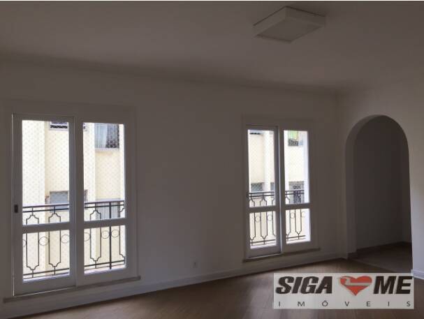 Apartamento à venda com 2 quartos, 100m² - Foto 1