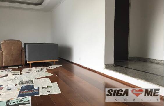 Apartamento para alugar com 4 quartos, 240m² - Foto 4