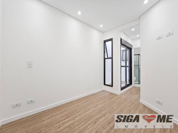 Sobrado à venda com 4 quartos, 160m² - Foto 3