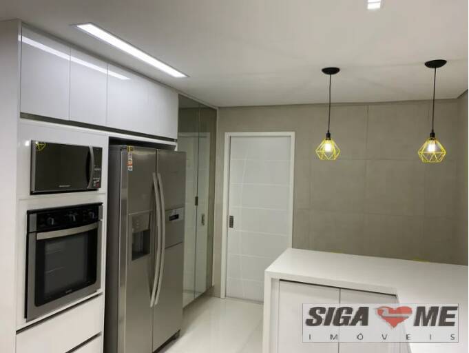 Apartamento à venda com 4 quartos, 238m² - Foto 5