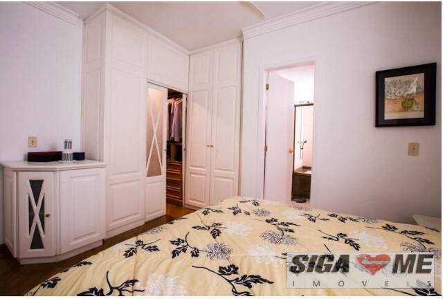 Apartamento à venda com 3 quartos, 158m² - Foto 10