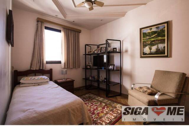 Apartamento à venda com 3 quartos, 158m² - Foto 14