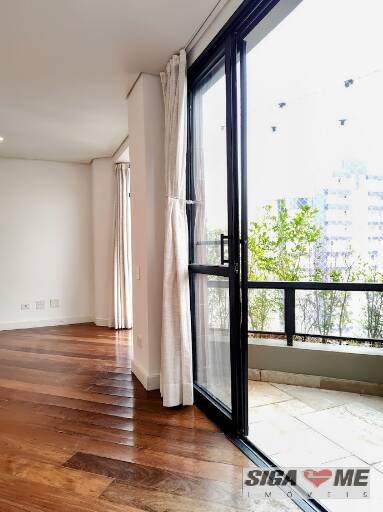 Apartamento para alugar com 2 quartos, 140m² - Foto 7