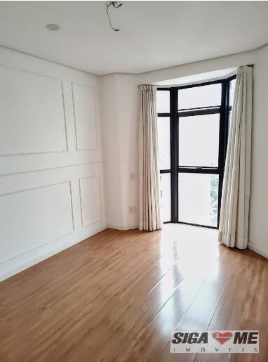 Apartamento para alugar com 2 quartos, 140m² - Foto 39