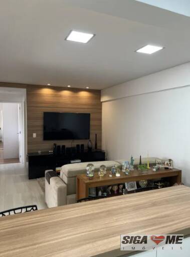 Apartamento à venda com 2 quartos, 73m² - Foto 2