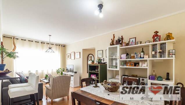 Apartamento à venda com 2 quartos, 71m² - Foto 2