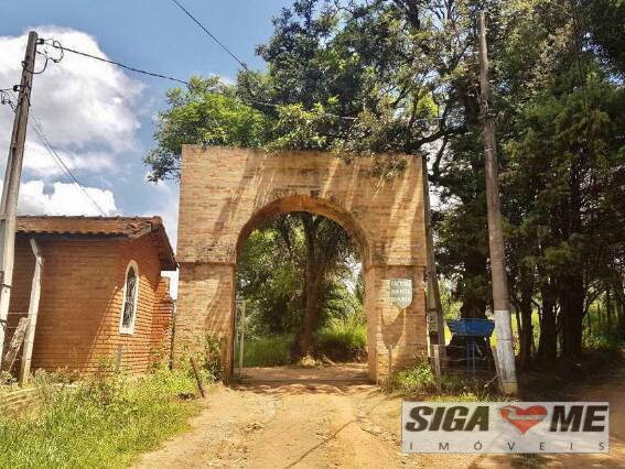 Fazenda à venda com 8 quartos, 700m² - Foto 7