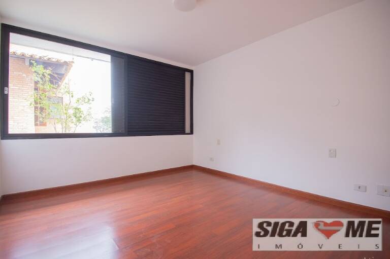 Casa à venda com 4 quartos, 700m² - Foto 53