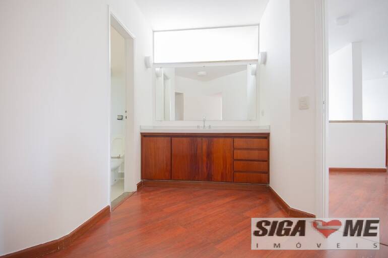 Casa à venda com 4 quartos, 700m² - Foto 59