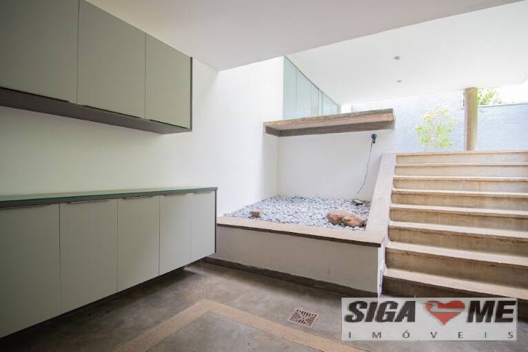 Casa à venda com 4 quartos, 700m² - Foto 68