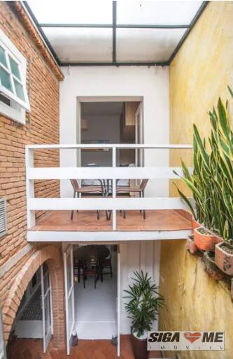 Casa à venda com 2 quartos, 110m² - Foto 4