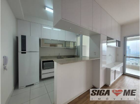 Apartamento para alugar com 2 quartos, 70m² - Foto 6