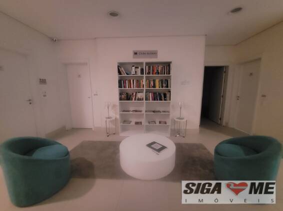 Apartamento para alugar com 2 quartos, 70m² - Foto 32