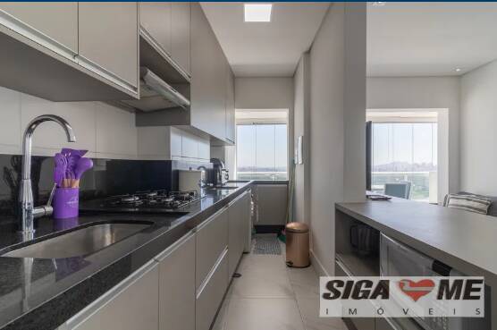 Apartamento para alugar com 2 quartos, 66m² - Foto 13