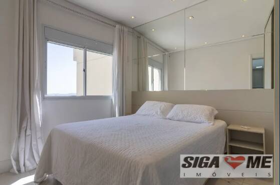 Apartamento para alugar com 2 quartos, 66m² - Foto 21