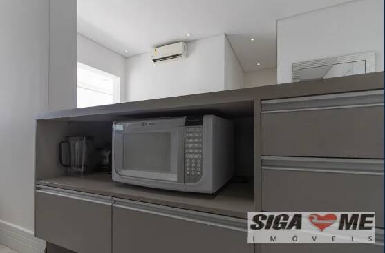 Apartamento para alugar com 2 quartos, 66m² - Foto 40