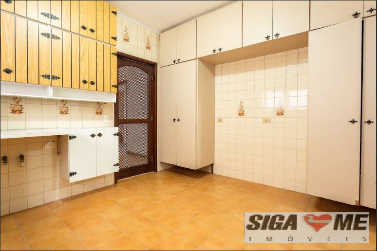 Casa à venda com 5 quartos, 257m² - Foto 14