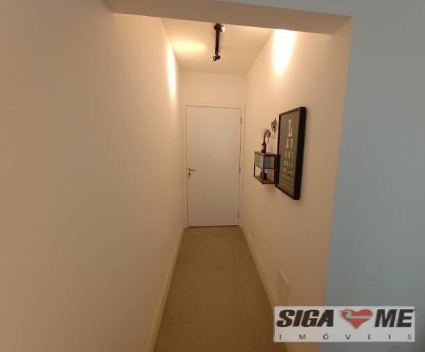 Apartamento para alugar com 2 quartos, 70m² - Foto 3