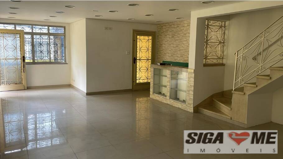 Sobrado para alugar com 3 quartos, 190m² - Foto 1