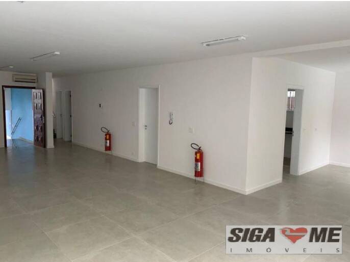 Casa à venda com 2 quartos, 302m² - Foto 6