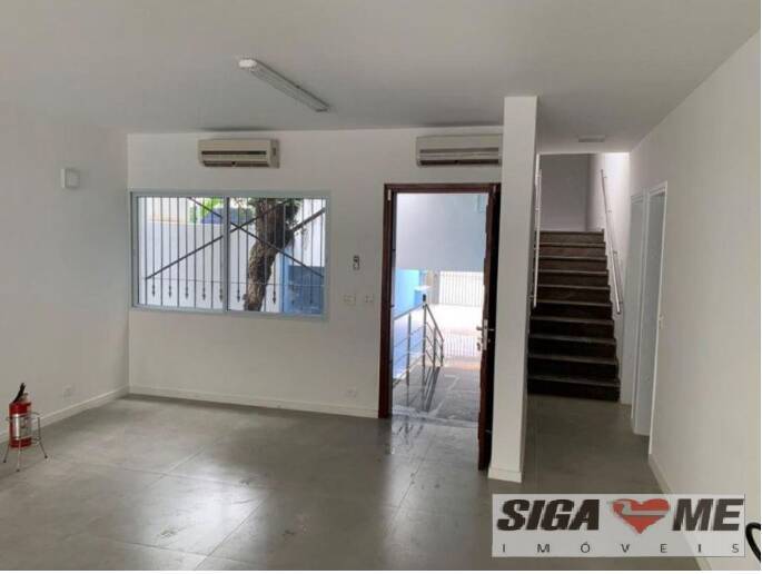 Casa à venda com 2 quartos, 302m² - Foto 10