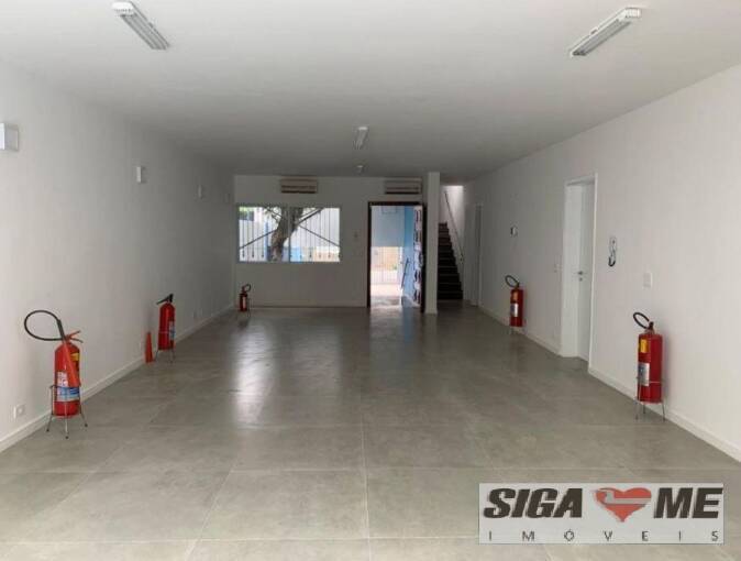 Casa à venda com 2 quartos, 302m² - Foto 23