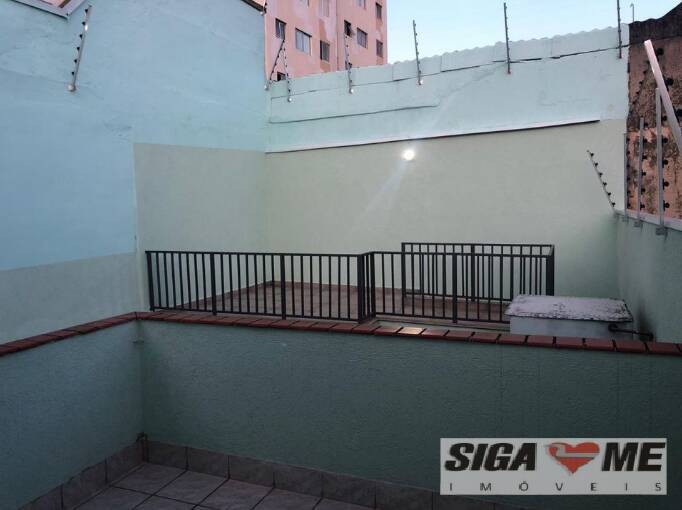 Casa à venda com 3 quartos, 200m² - Foto 11