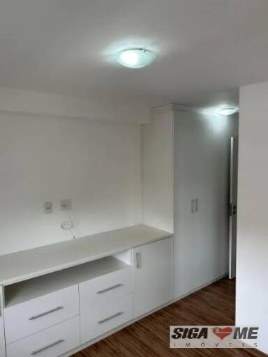 Apartamento à venda com 2 quartos, 68m² - Foto 3