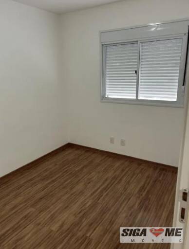 Apartamento à venda com 2 quartos, 68m² - Foto 7