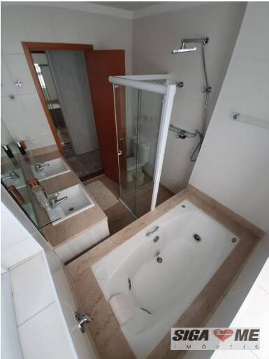 Apartamento à venda com 3 quartos, 202m² - Foto 19