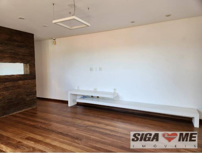 Casa para alugar com 3 quartos, 130m² - Foto 3