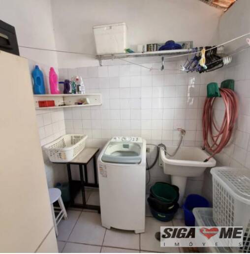 Casa à venda com 3 quartos, 100m² - Foto 7