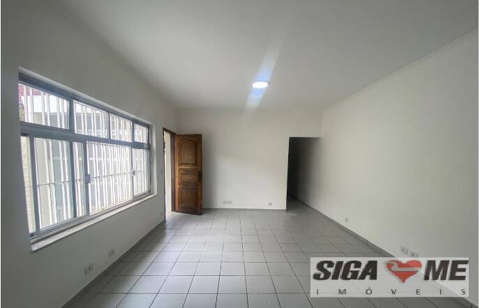 Casa à venda com 2 quartos, 160m² - Foto 2