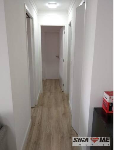 Apartamento à venda com 2 quartos, 61m² - Foto 11